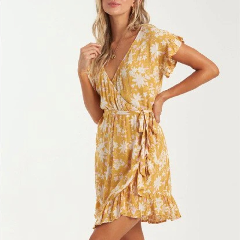 Billabong Wrap and Roll Dress